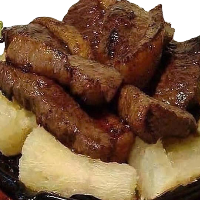 PORÇÃO DE PICANHA COM MANDIOCA - 800g